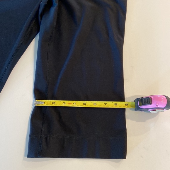 Nike Wide Leg Capri - Picture 2 of 3